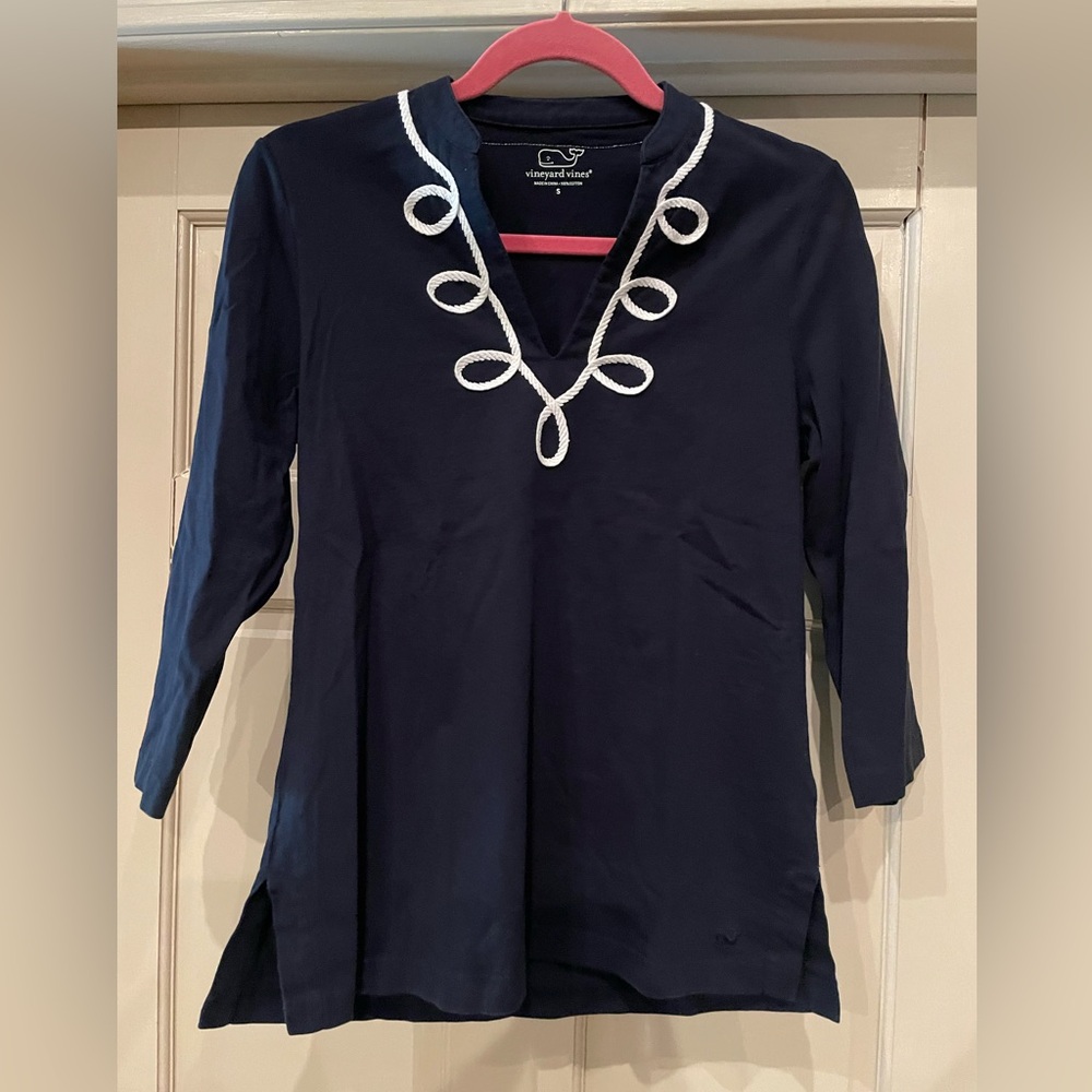 Women’s vineyards vines tunic